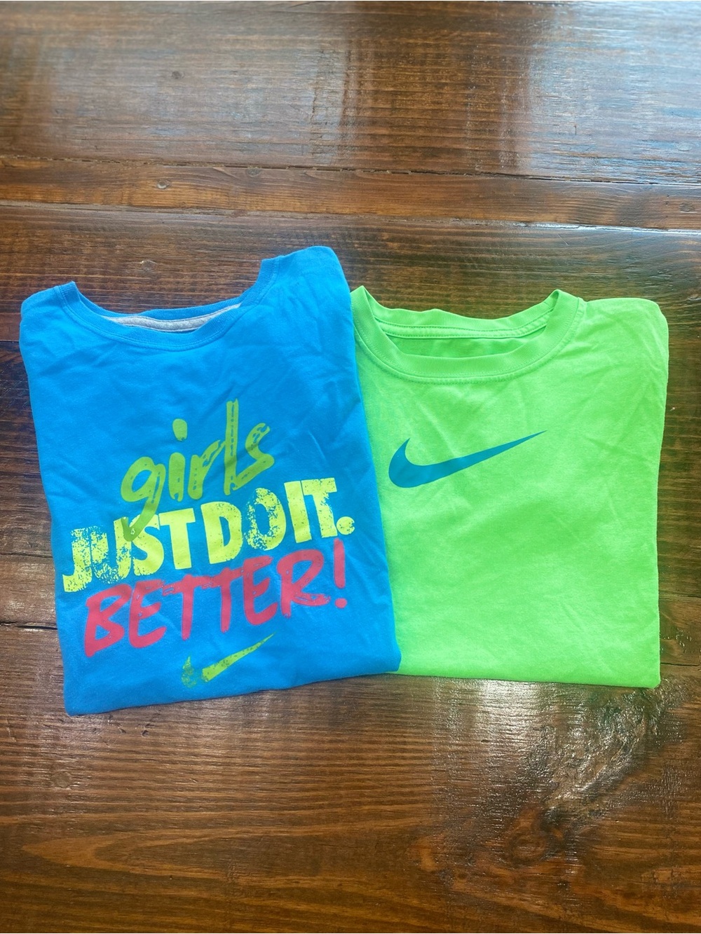 Nike Girls Large T-Shirt Bundle Dri-FIT Graphic Tees Lot of 2